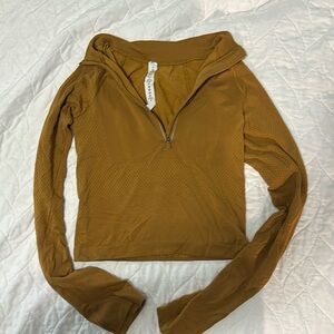 Lululemon Cropped Long Sleeve Half Zip